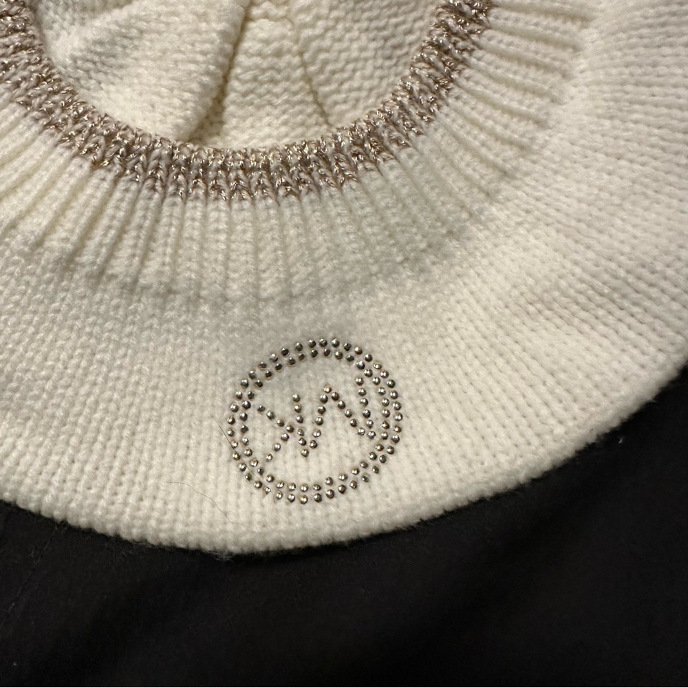 Michael Kors White Knit Beret with Gold Accents - Picture 3 of 7